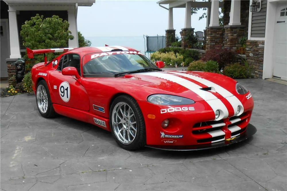 2002 Dodge Viper GTS 2nd Gen - Image 5 of 5
