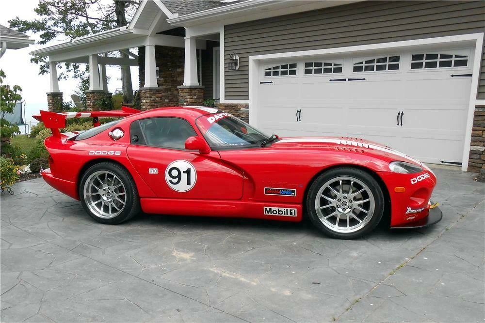 2002 Dodge Viper GTS 2nd Gen - Image 4 of 5