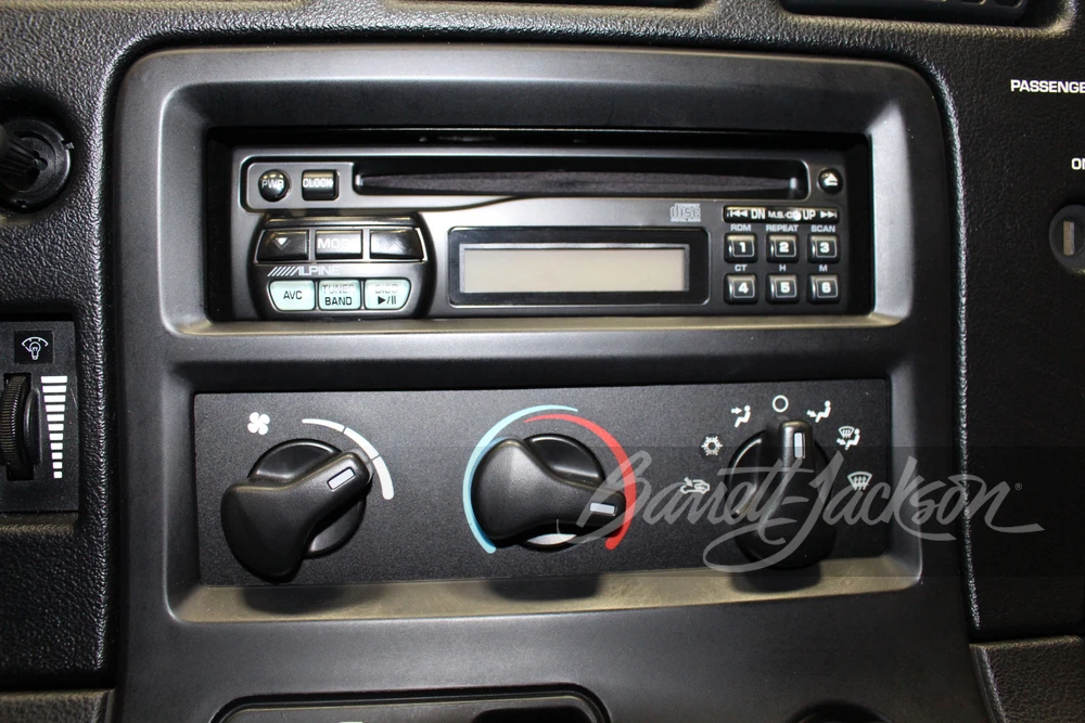 2002 Dodge Viper GTS 2nd Gen - Image 11 of 17