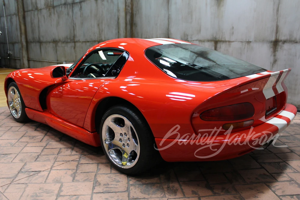 2002 Dodge Viper GTS 2nd Gen - Image 16 of 17