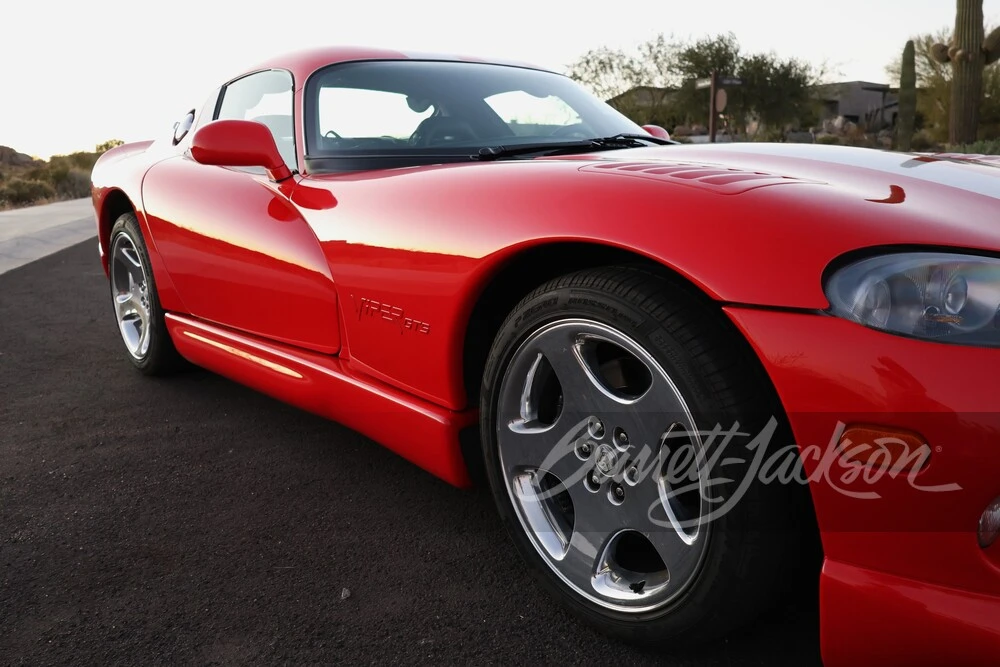 2002 Dodge Viper GTS 2nd Gen - Image 15 of 18