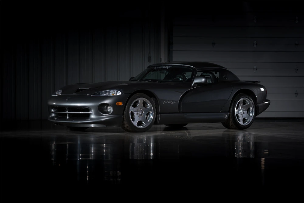 2002 Dodge Viper 2nd Gen - Image 2 of 4