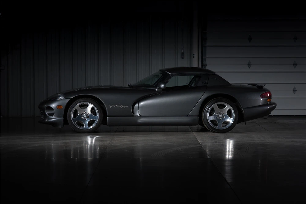 2002 Dodge Viper 2nd Gen - Image 4 of 4