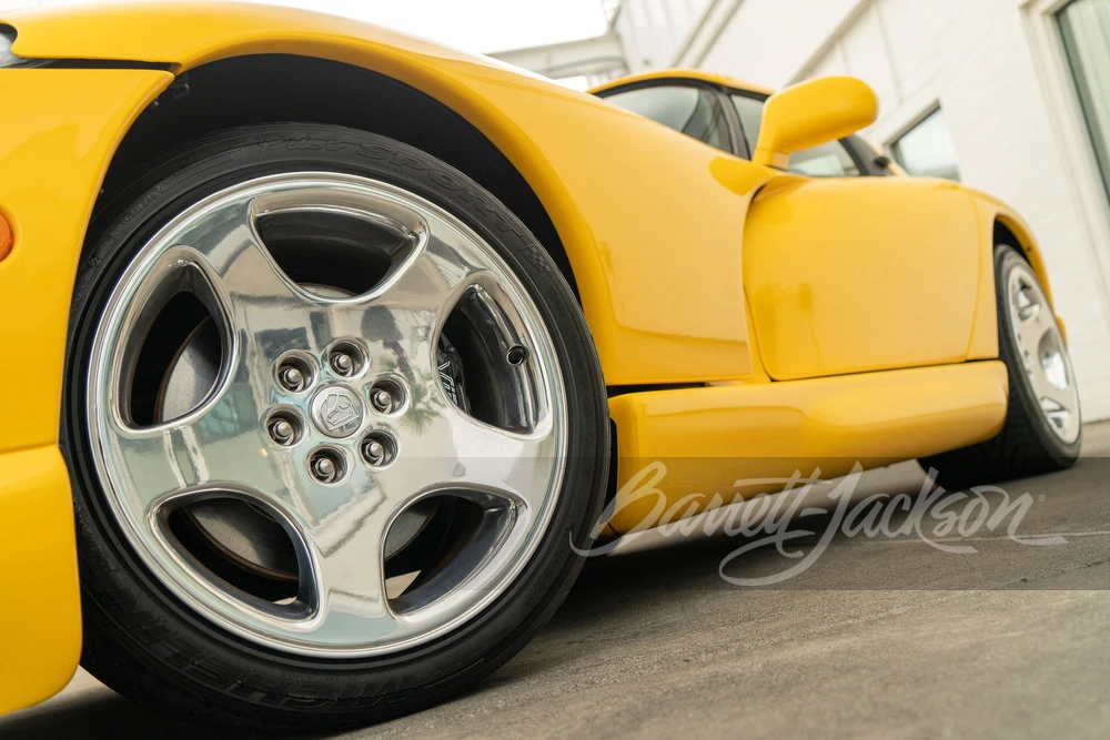 2002 Dodge Viper 2nd Gen - Image 6 of 30