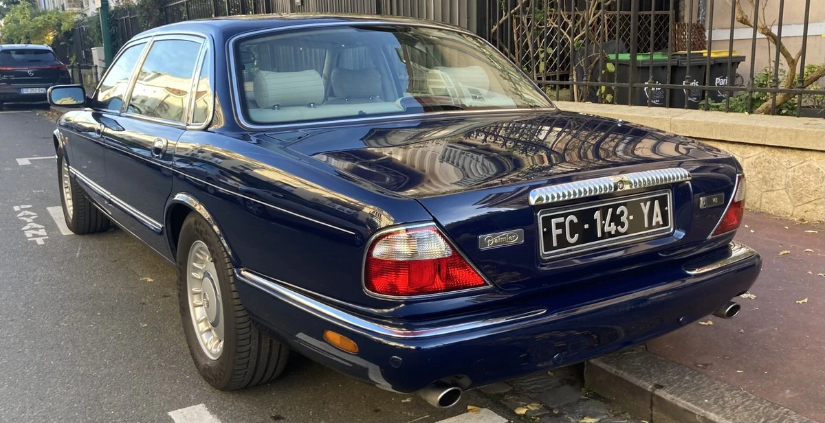 2002 Daimler - Image 5 of 30