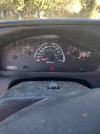 2002 Dodge Ram Van - Image 2 of 7