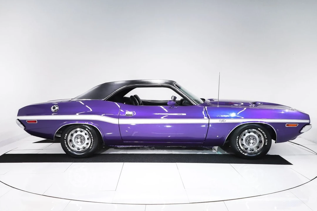 2002 Dodge Challenger - Image 15 of 31