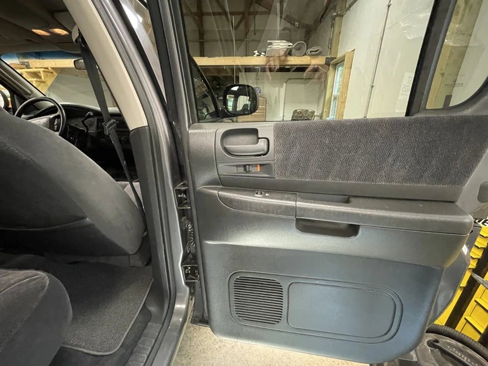 2002 Dodge Dakota 2nd Gen - Image 14 of 31