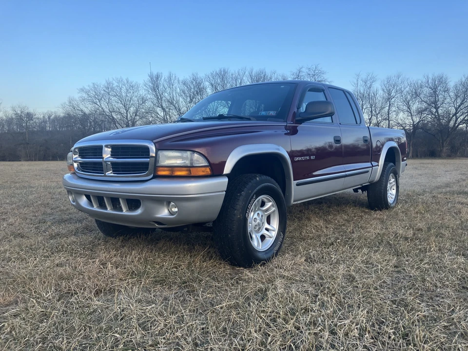2002 Dodge Dakota 2nd Gen - Image 2 of 31