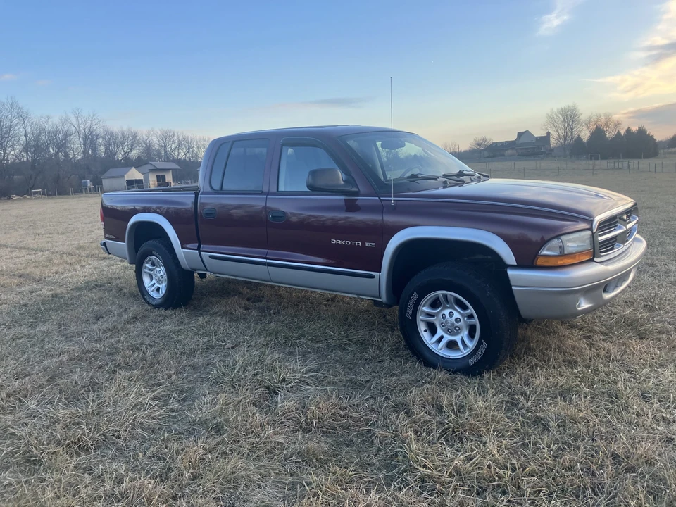 2002 Dodge Dakota 2nd Gen - Image 14 of 31