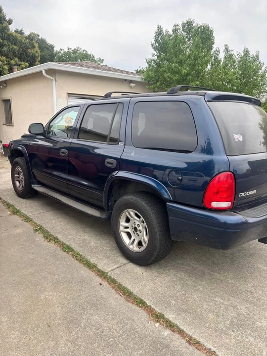 2002 Dodge Durango 1st Gen - Image 2 of 10