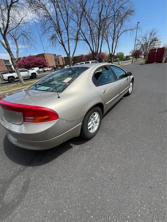 2002 Dodge Intrepid - Image 6 of 16