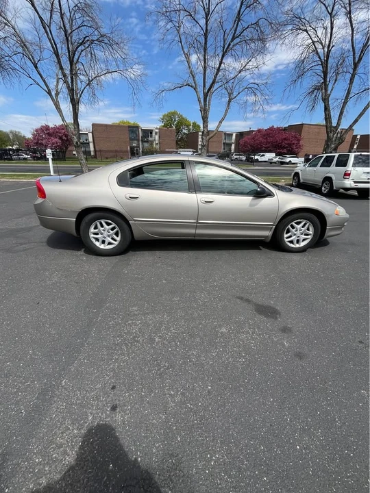 2002 Dodge Intrepid - Image 7 of 16