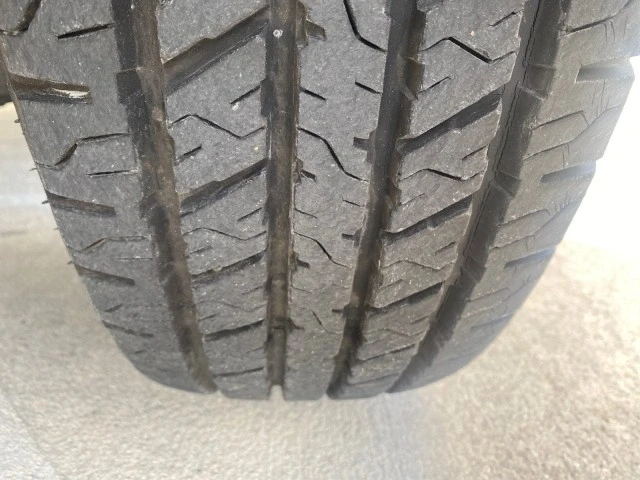 2002 Dodge Ram Van - Image 21 of 21