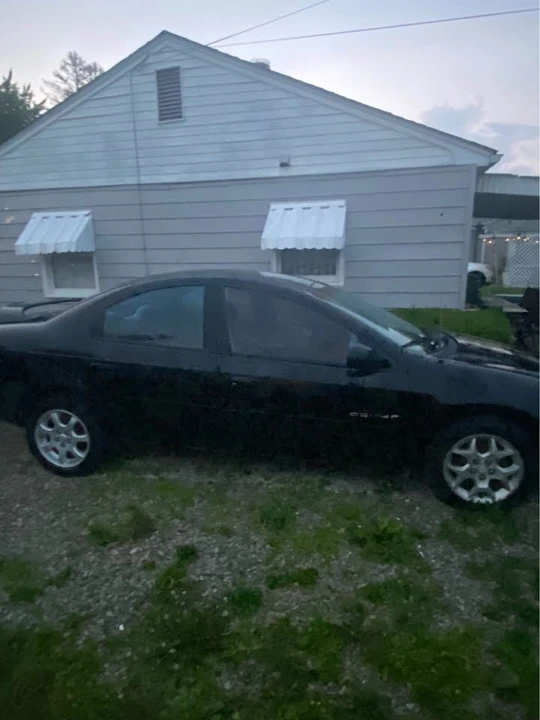2002 Dodge Neon - Image 2 of 7