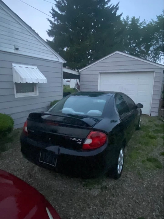 2002 Dodge Neon - Image 3 of 7