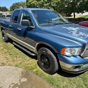 2002 Dodge Ram 1500 Quad Cab SLT