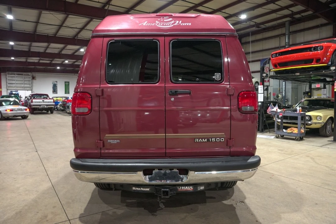 2002 Dodge Ram Van - Image 7 of 12