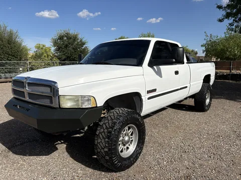 2002 Dodge Ram 2500 SLT