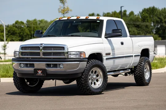 2002 Dodge Ram 2500 SLT Laramie