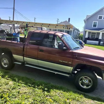 2002 Dodge Ram 2500 Crew Cab SLT Pickup 4D 6 1/3 ft