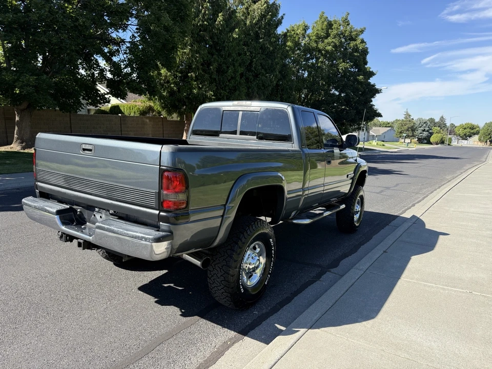 2002 Ram Heavy Duty - Image 7 of 31