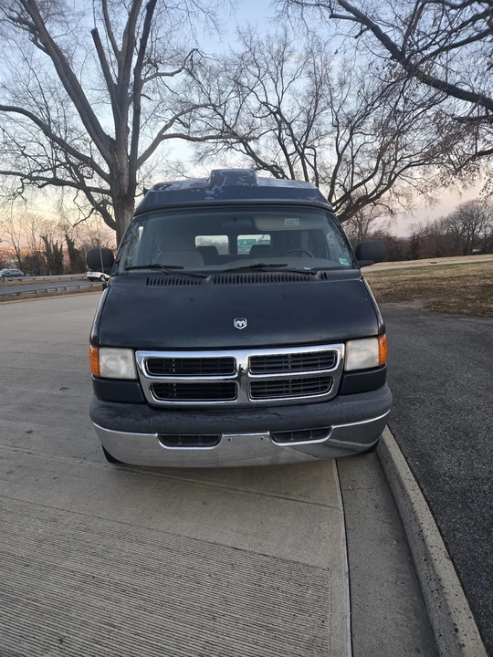 2002 Dodge Ram Van - Image 6 of 21