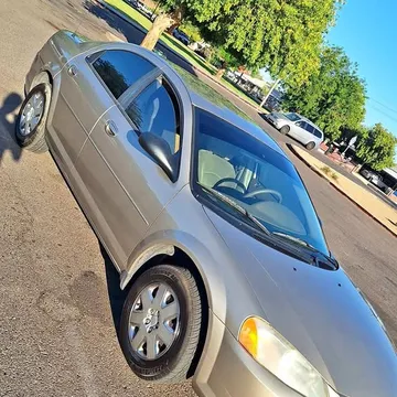 2002 Dodge Stratus Sedan 4D