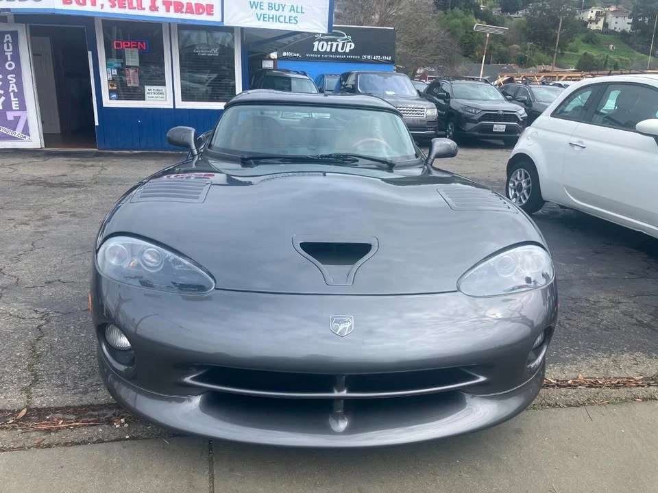 2002 Dodge Viper 2nd Gen - Image 2 of 20