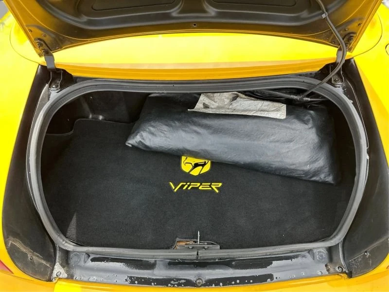 2002 Dodge Viper 2nd Gen - Image 8 of 13