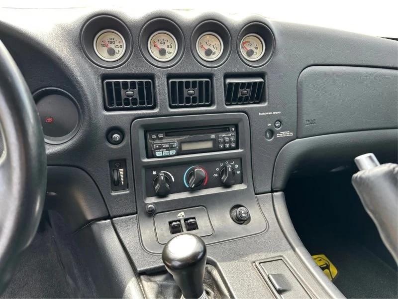 2002 Dodge Viper 2nd Gen - Image 10 of 13
