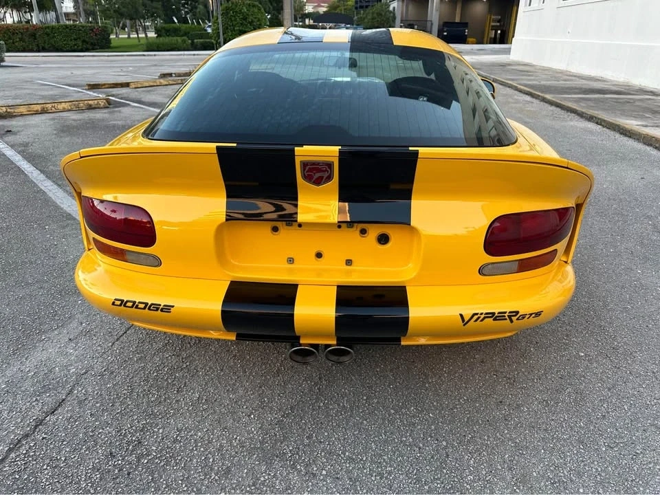 2002 Dodge Viper ACR 2nd Gen - Image 3 of 10