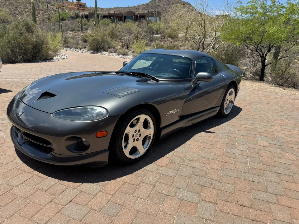 2002 Dodge Viper GTS 2nd Gen - Image 10 of 31