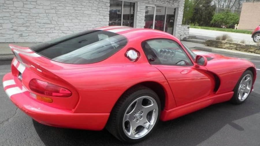 2002 Dodge Viper GTS 2nd Gen - Image 3 of 5
