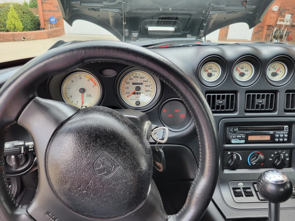 2002 Dodge Viper GTS 2nd Gen - Image 30 of 31