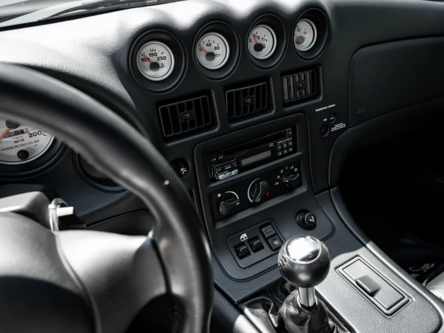 2002 Dodge Viper GTS 2nd Gen - Image 3 of 10