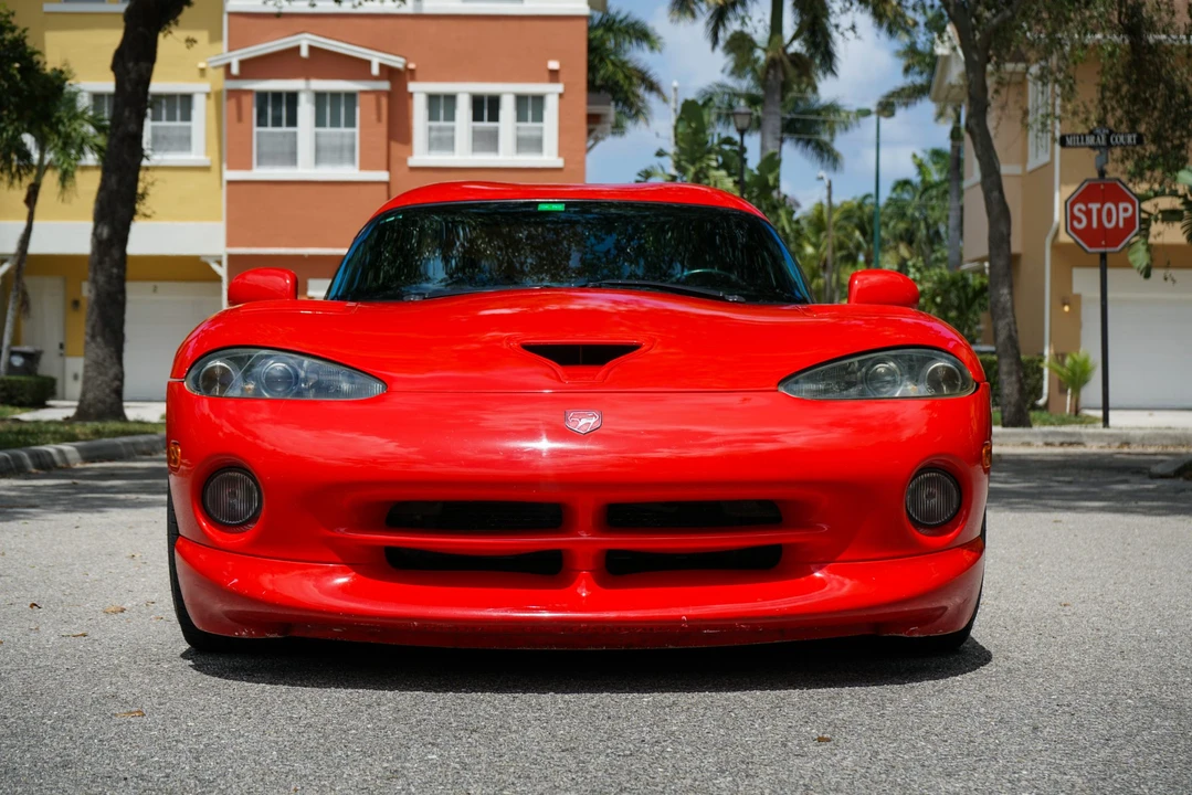 2002 Dodge Viper GTS 2nd Gen - Image 13 of 31