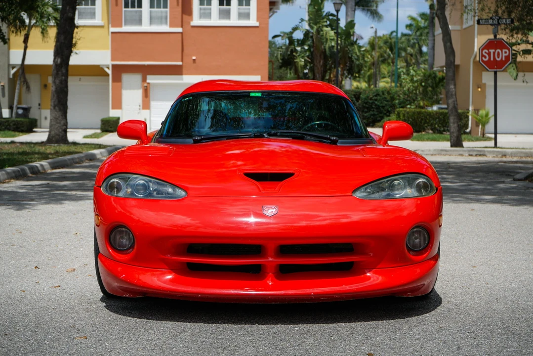 2002 Dodge Viper GTS 2nd Gen - Image 12 of 31