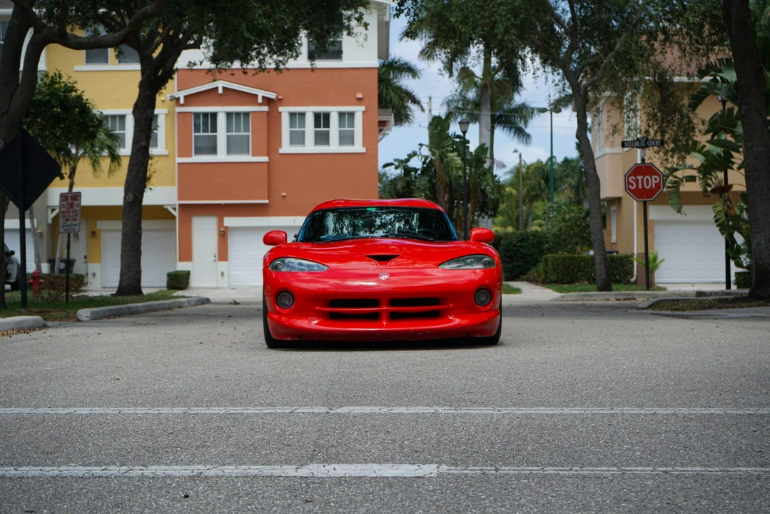2002 Dodge Viper GTS 2nd Gen - Image 10 of 31