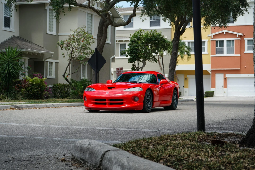 2002 Dodge Viper GTS 2nd Gen - Image 8 of 31