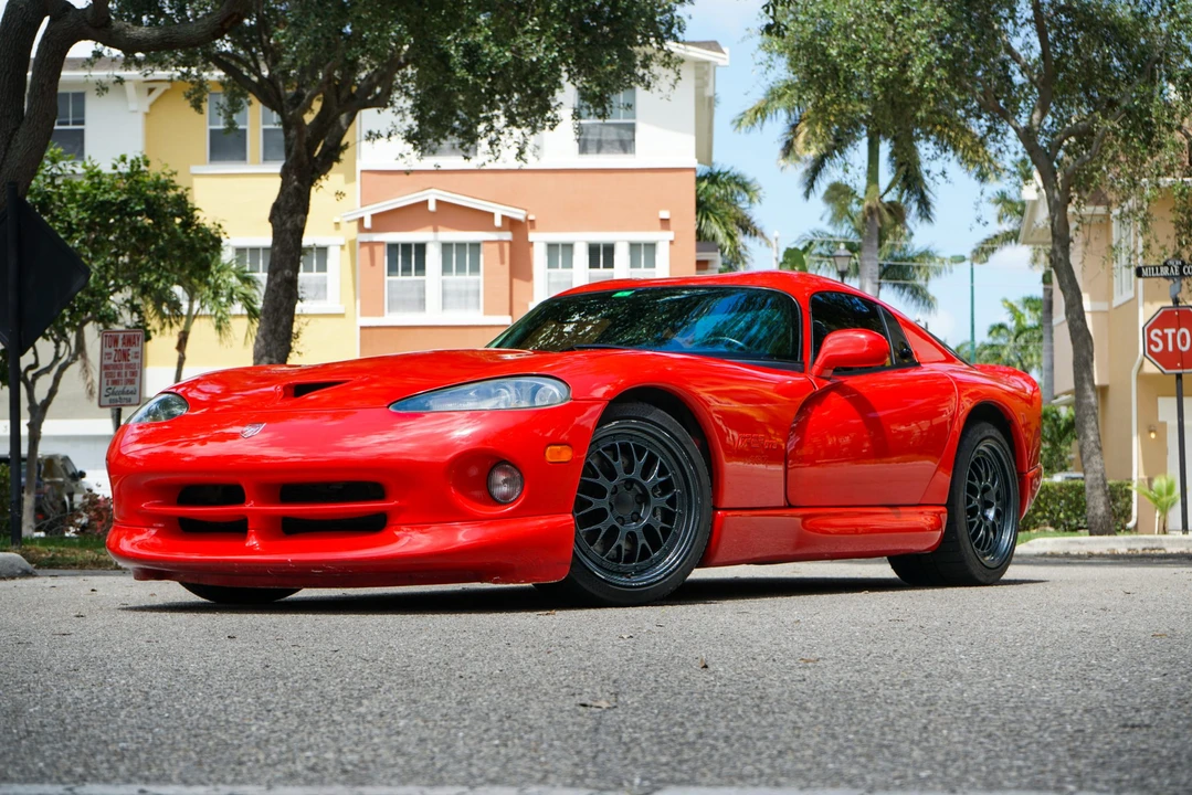 2002 Dodge Viper GTS 2nd Gen - Image 7 of 31