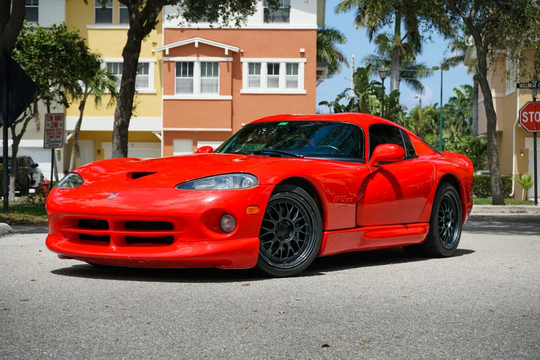 2002 Dodge Viper GTS 2nd Gen - Image 6 of 31