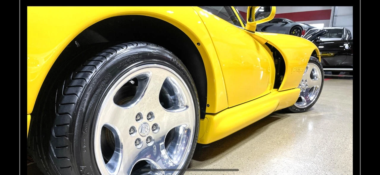 2002 Dodge Viper GTS 2nd Gen - Image 8 of 21