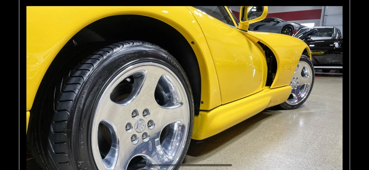 2002 Dodge Viper GTS 2nd Gen - Image 7 of 21