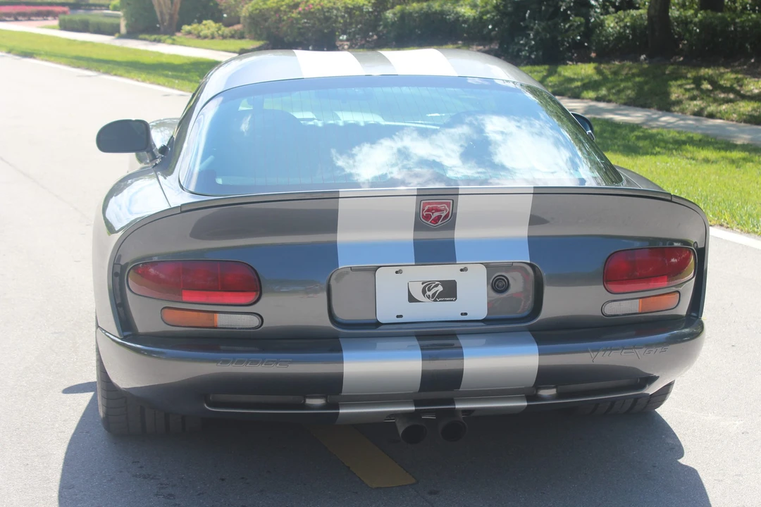 2002 Dodge Viper GTS 2nd Gen - Image 10 of 31