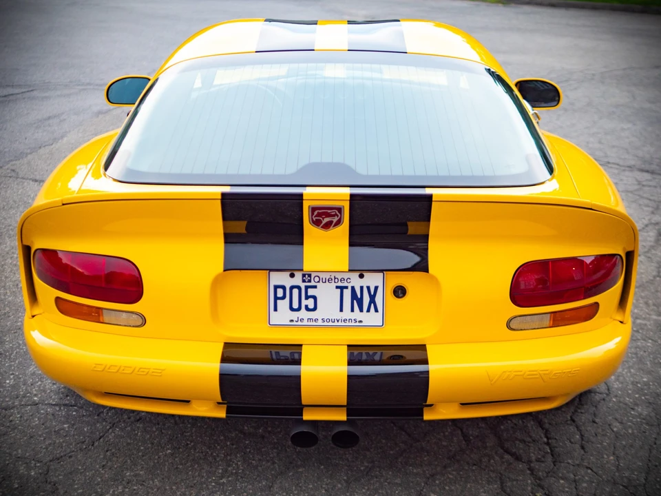2002 Dodge Viper GTS 2nd Gen - Image 24 of 31