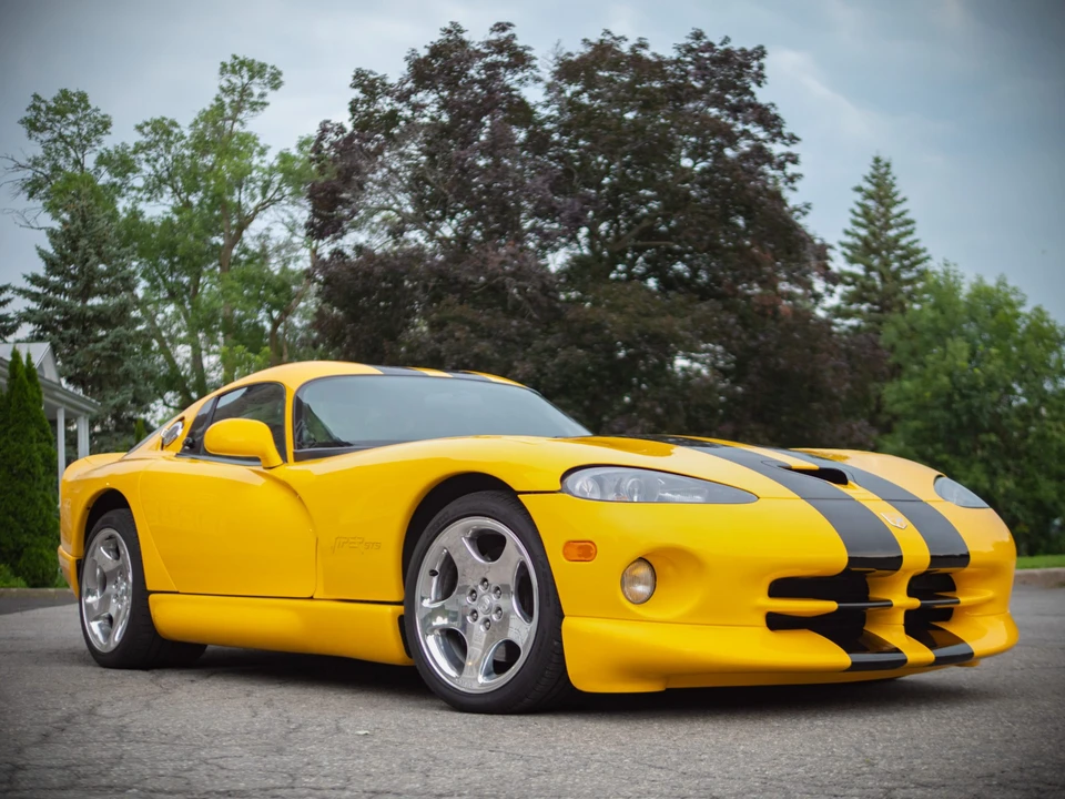 2002 Dodge Viper GTS 2nd Gen - Image 12 of 31