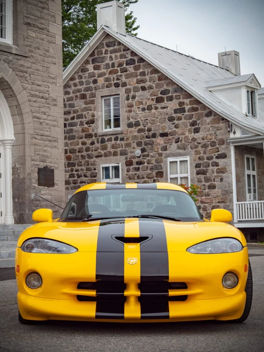 2002 Dodge Viper GTS 2nd Gen - Image 8 of 31