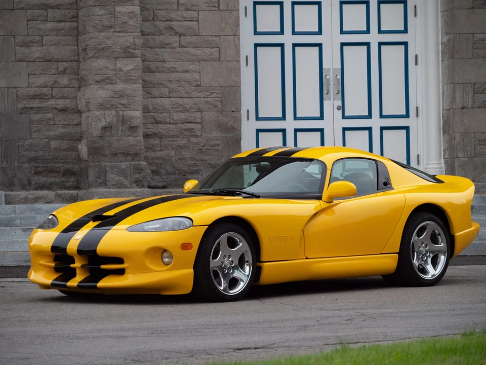 2002 Dodge Viper GTS 2nd Gen - Image 23 of 31