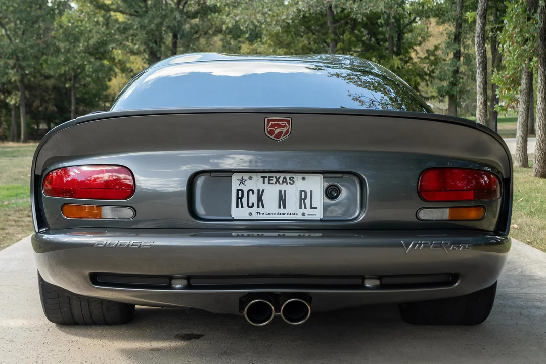 2002 Dodge Viper GTS 2nd Gen - Image 5 of 31